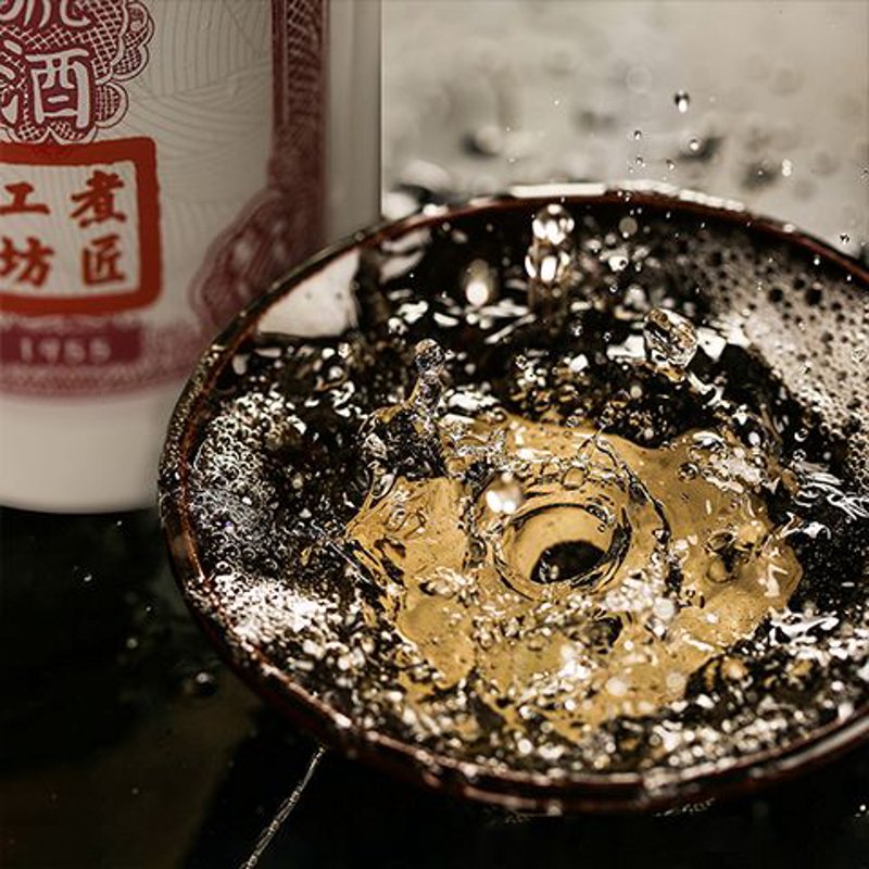 贵州白酒的传承与创新:一瓶酒里的岁月故事